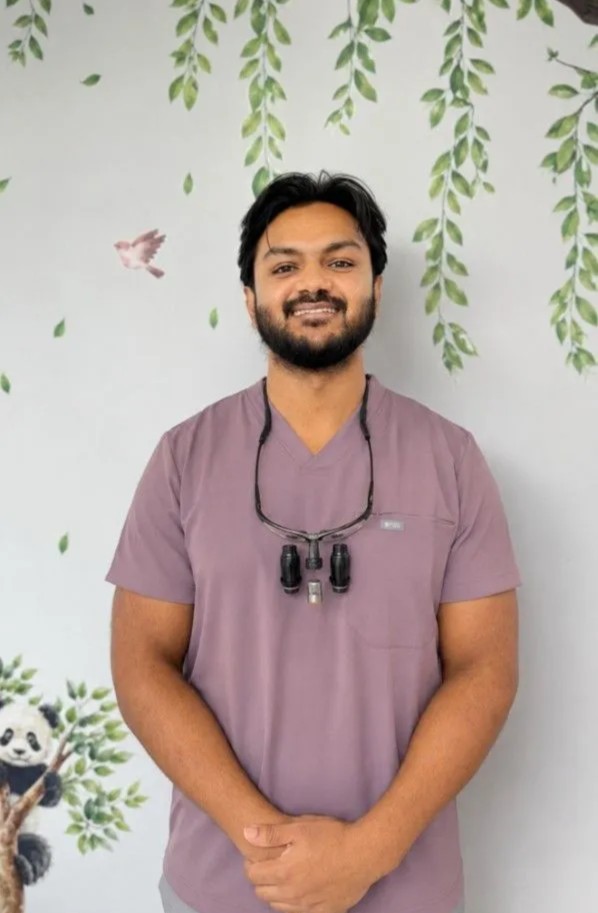 Dr Nikhil Kapoor, Dentist at MS Dental